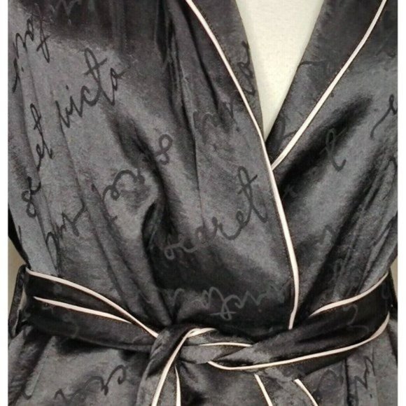 Victoria's Secret Pajama Set Black Satin sz S Top+ Short Wrap Kimono Robe Logo - Picture 5 of 11